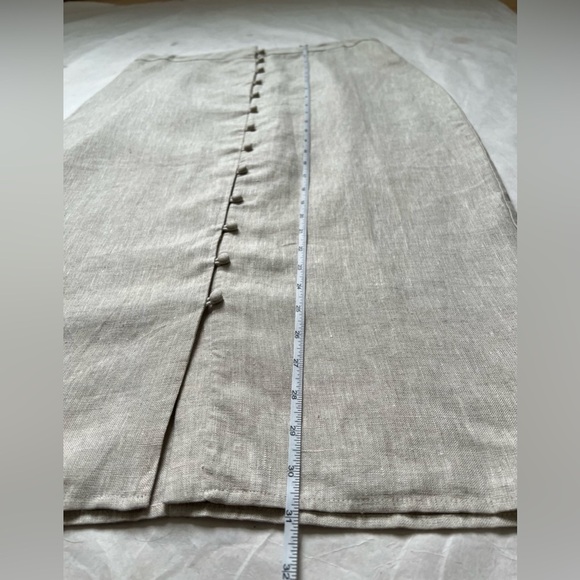 Reformation Women’s Fredo 100% linen skirt Sz 12 Beige Quiet Luxury Old Money - Picture 6 of 9